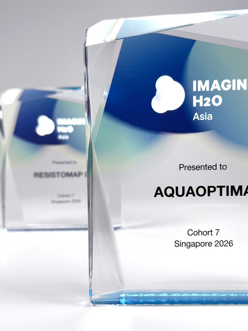 Acrylic award Acrylic award