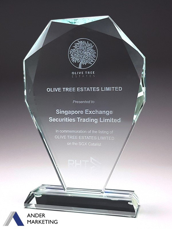 Glass Trophies & Plaques Ander Marketing Singapore (Page 1/1)