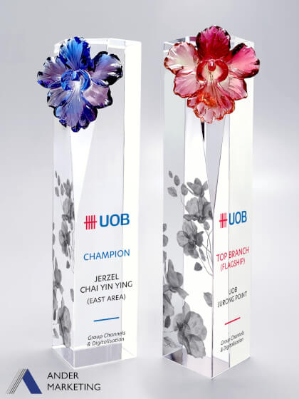Crystal Trophy Award Crystal Trophy Award - Ander Marketing Singapore