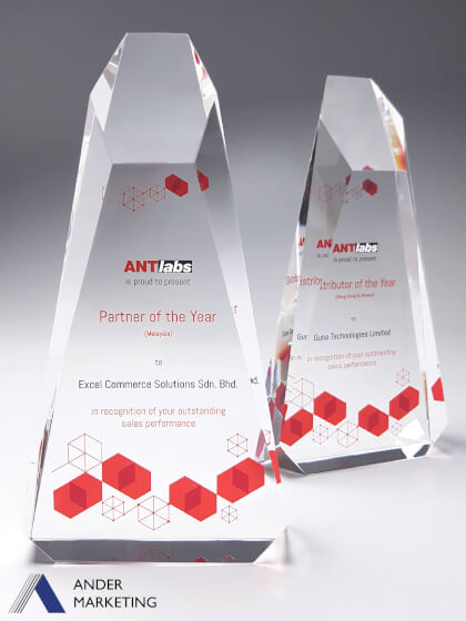 Crystal Trophy Award Crystal Trophy Award - Ander Marketing Singapore