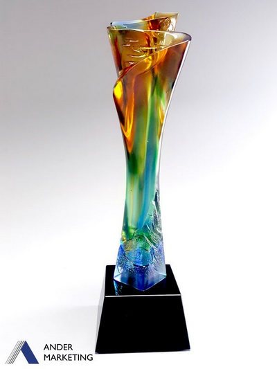 Liuli Trophy Awards Liuli Trophy Awards - Ander Marketing Singapore